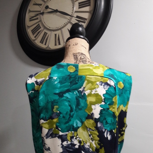 Nice dress🦋 - Picture 5 of 6